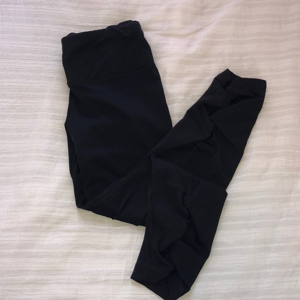 Yogalicious Athletic Mid-Calf Pant